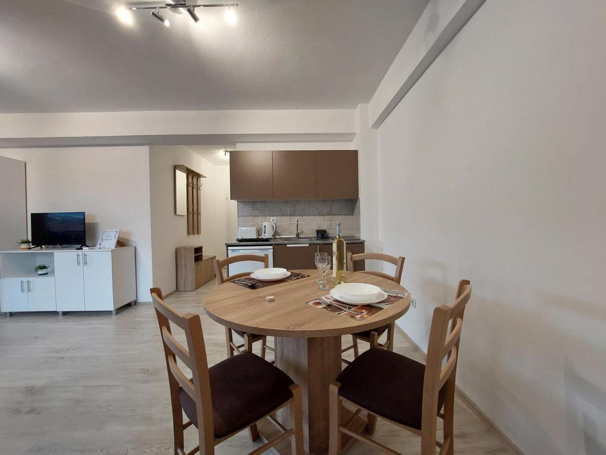 Dzusy Apartments Охрид Экстерьер фото